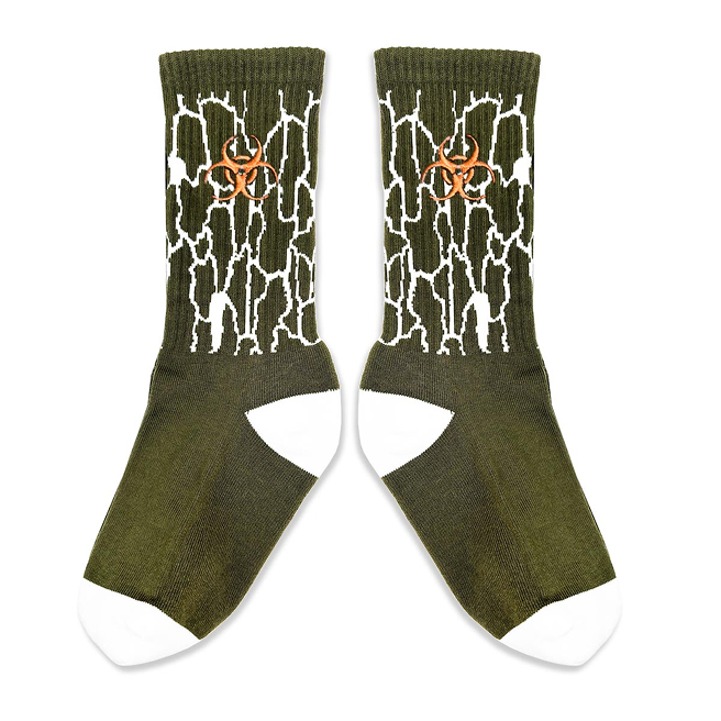  総柄編みソックス / 刺繍 