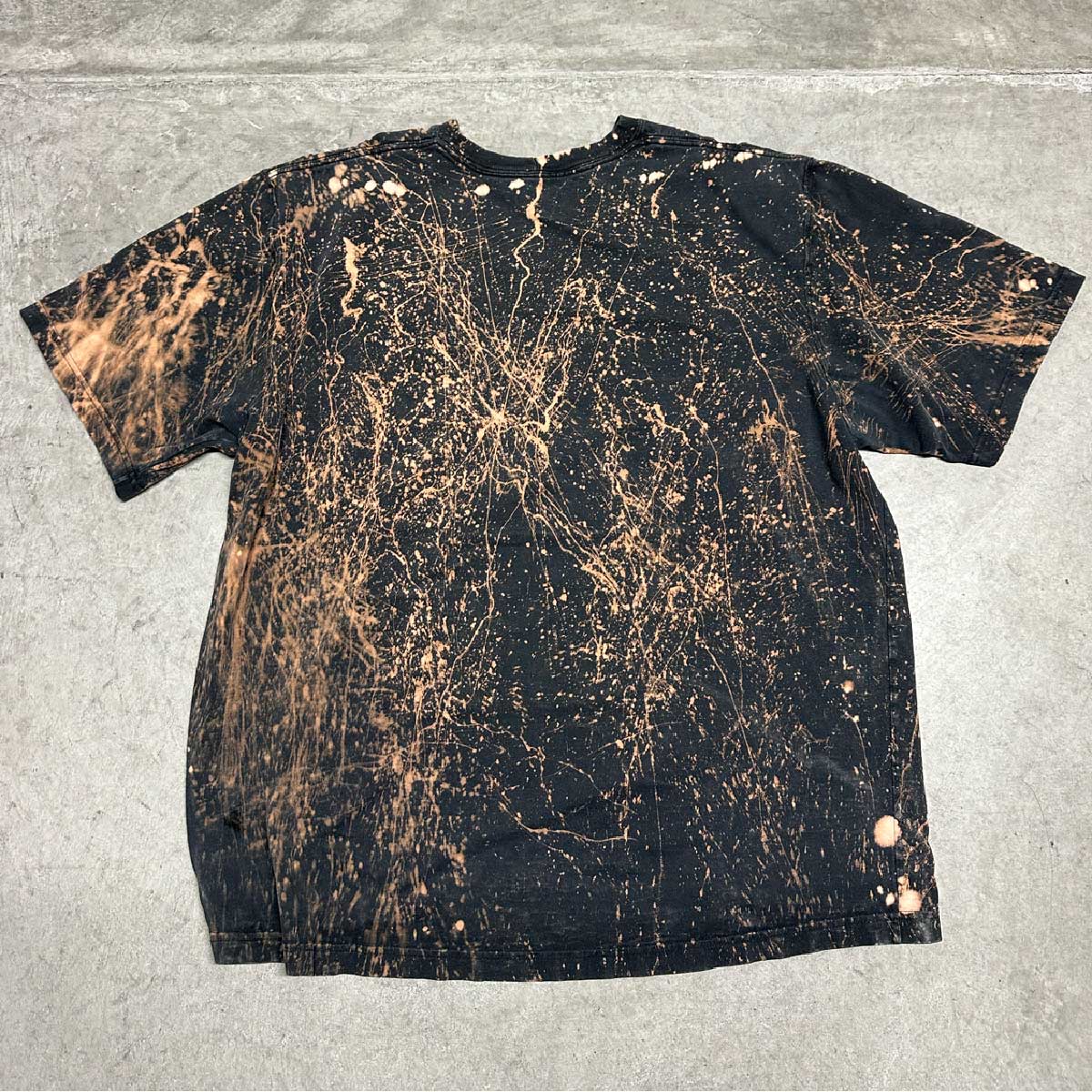 Carhartt/USED - Bleach T-shirt (品番CU137)