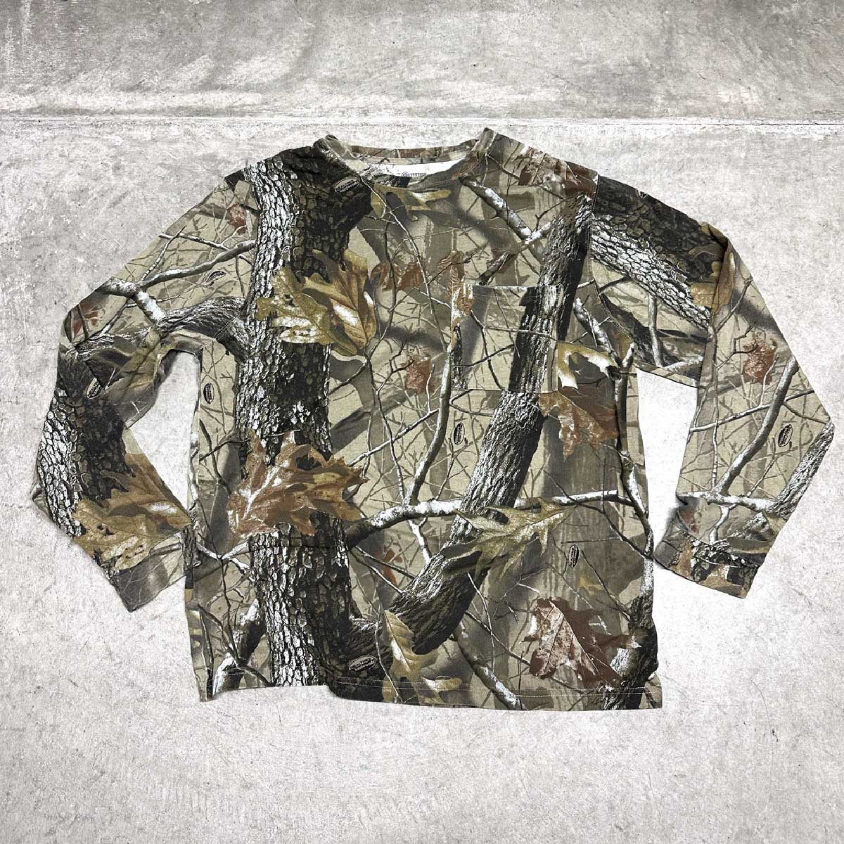 OUTFITTERS RIDGE/USED - Real Tree Camo L/S T-shirt (品番CU126)