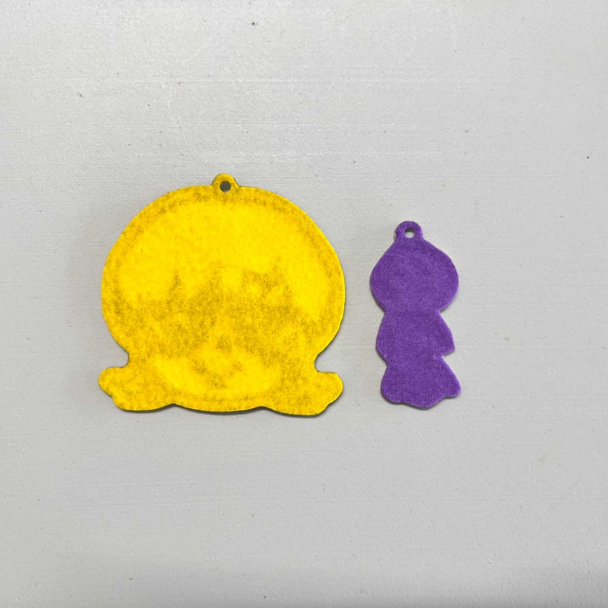 CORNER PRINTING | 刺繍ワッペン キーホルダー 80mm×80mm以内 (5