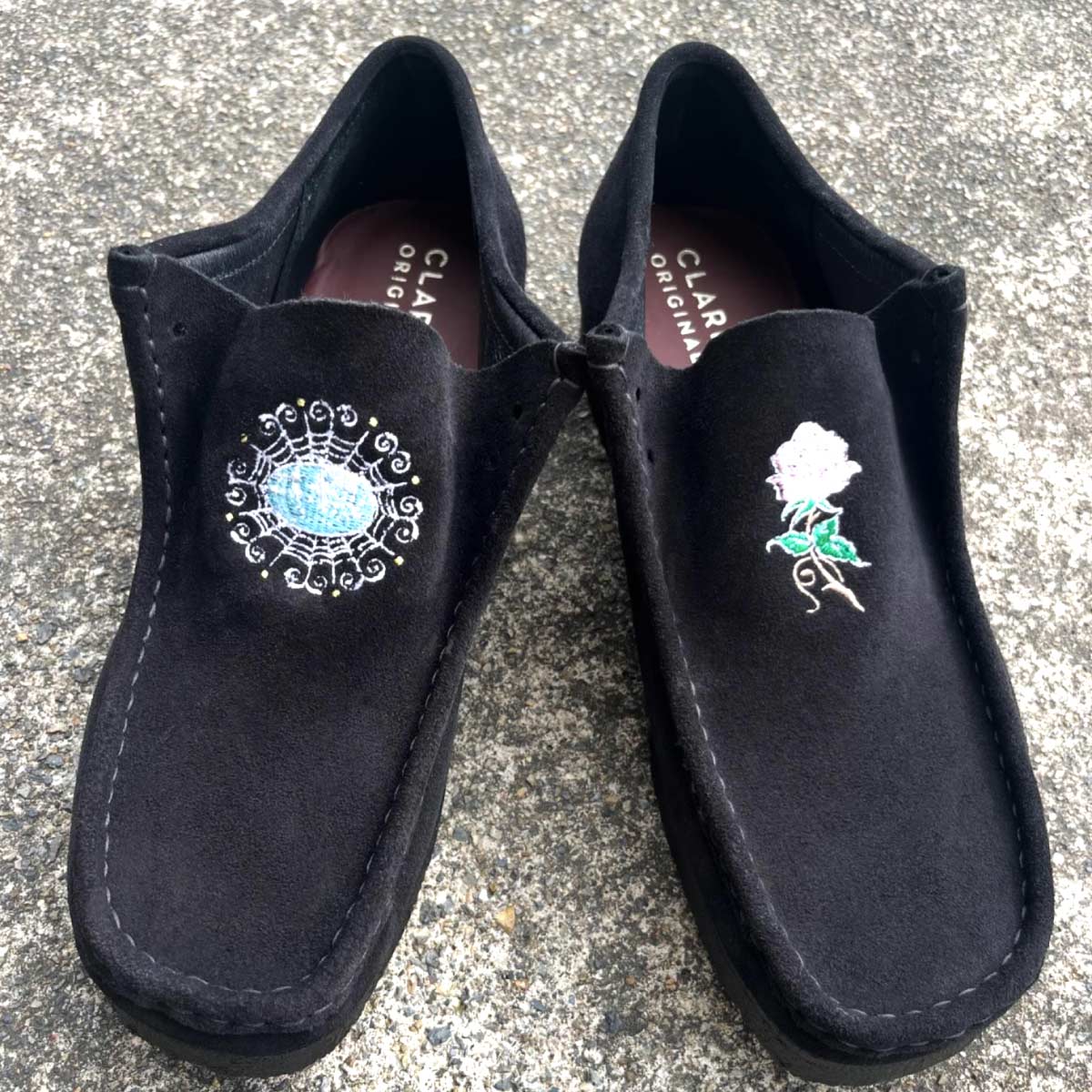 CLARKS Wallabee (#CLA-EMB)