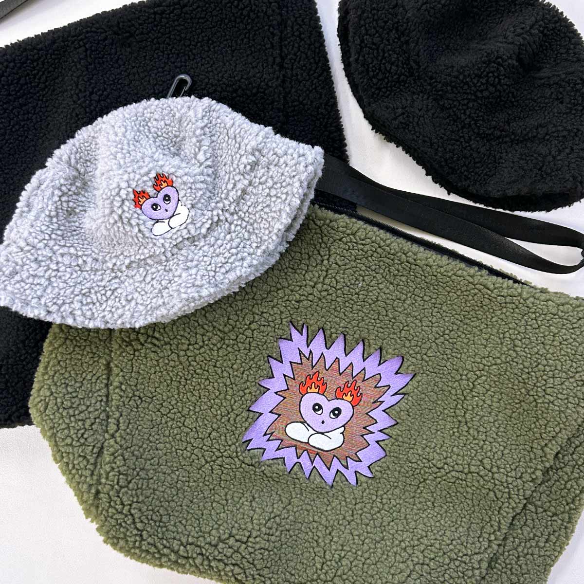 Boa shoulder bag (#CPBS)