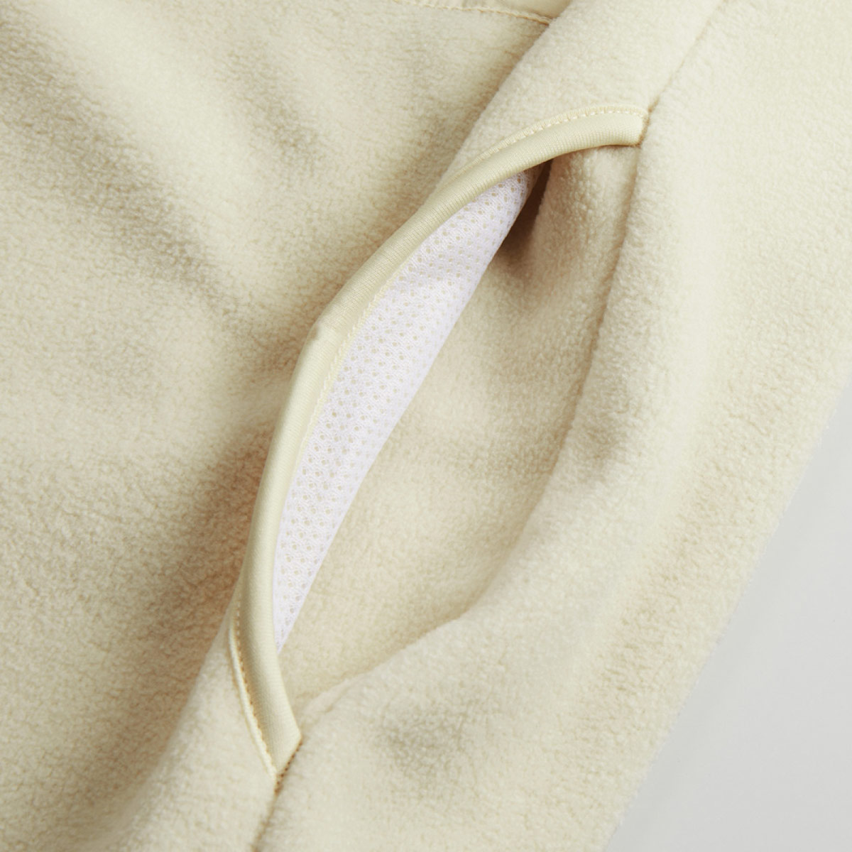 United Athle ユナイテッドアスレ マイクロフリース フルジップ ベスト (一重) (品番7099-01)