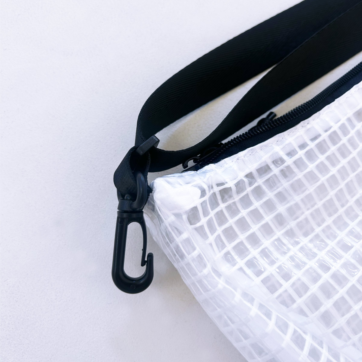 GRID CLEAR Shoulder Bag (#CPGB)