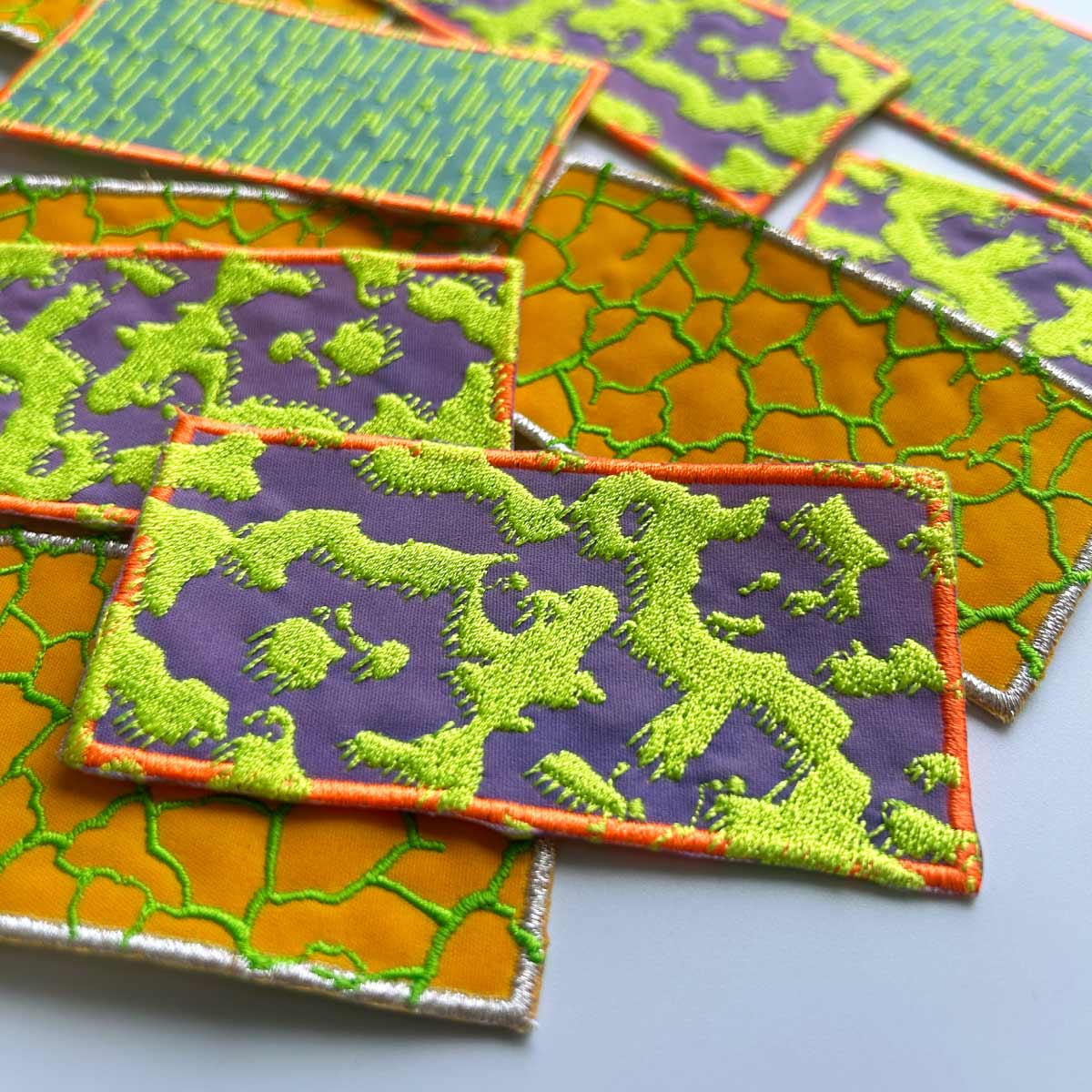 Heat reactive embroidered badge (#WAP-80-8)