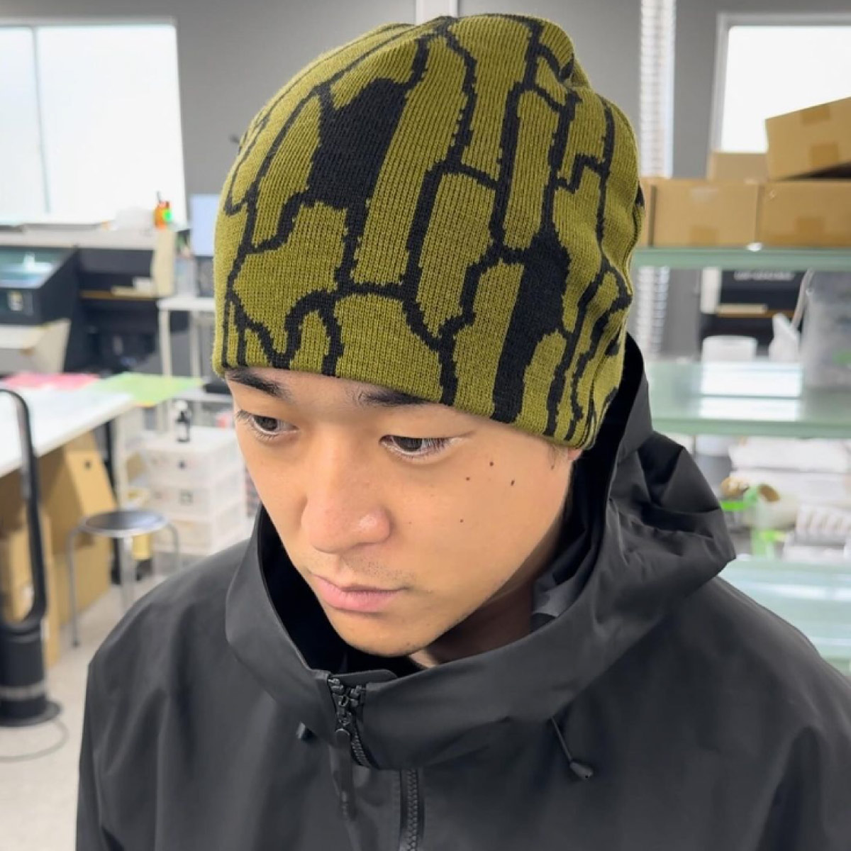 お値下げ/【中川政七商店】カシミヤのニット帽　オリーブグリーン CORNER PRINTING | オリジナルニット シングルビーニー (品番